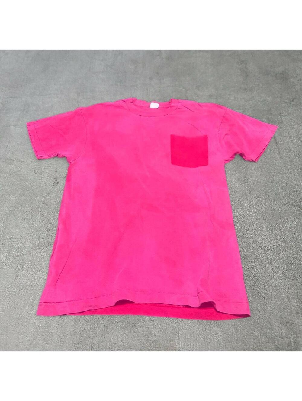 Super Faded 1980s Red Fruit Of The Loom Ghost Pocket Tee